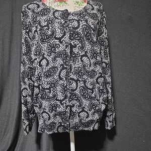 LANE BRYANT  Black and White Paisley Sweater SZ 14/16